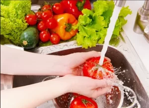 Leia mais sobre o artigo Agrotóxicos: saiba como retirar dos grãos, frutas, legumes e verduras
