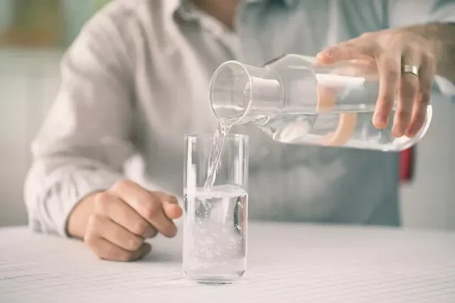 Você está visualizando atualmente 8 vantagens de ter um filtro de água em casa